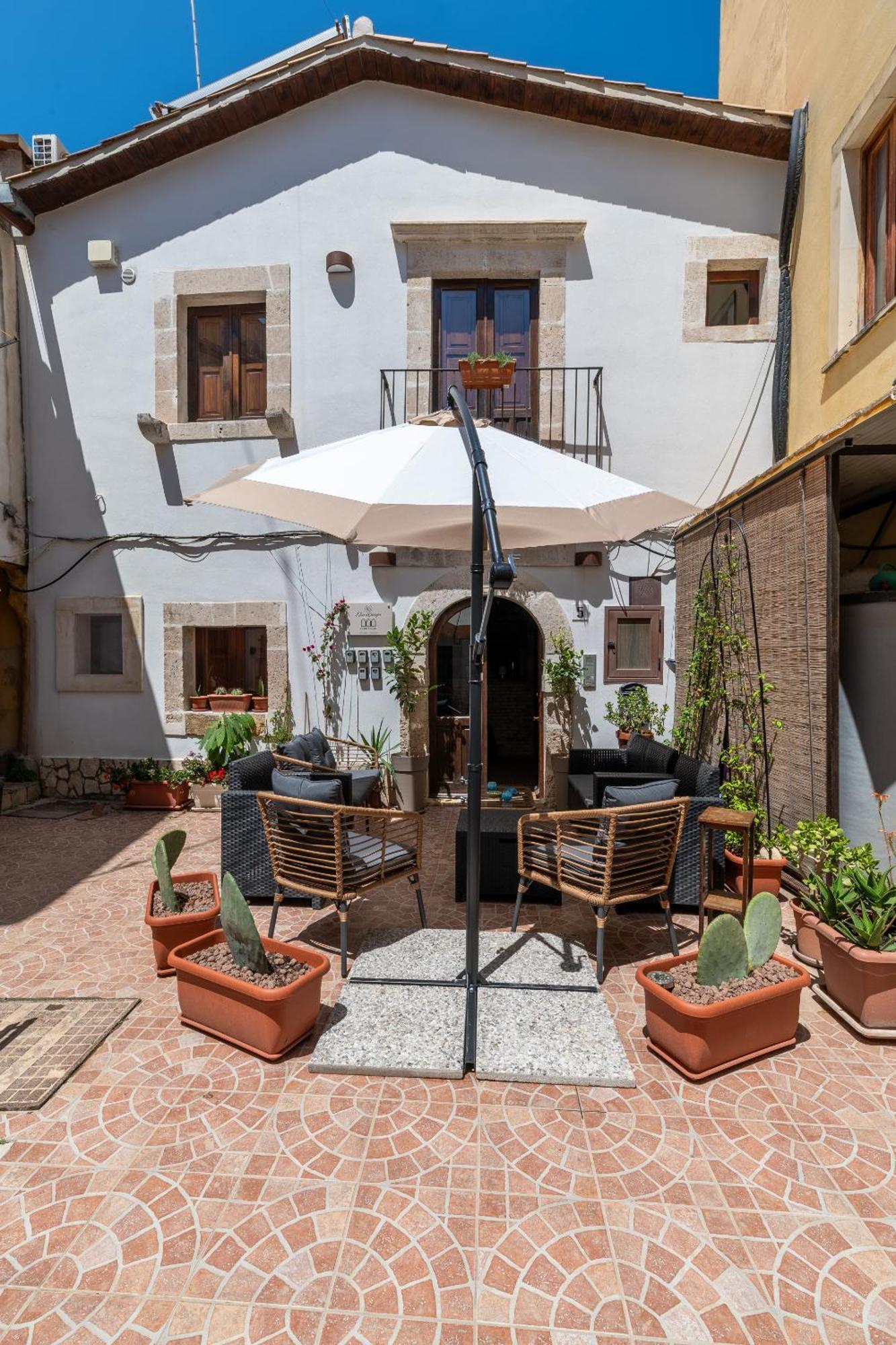 Tre Archi B&B Syrakus Exterior foto